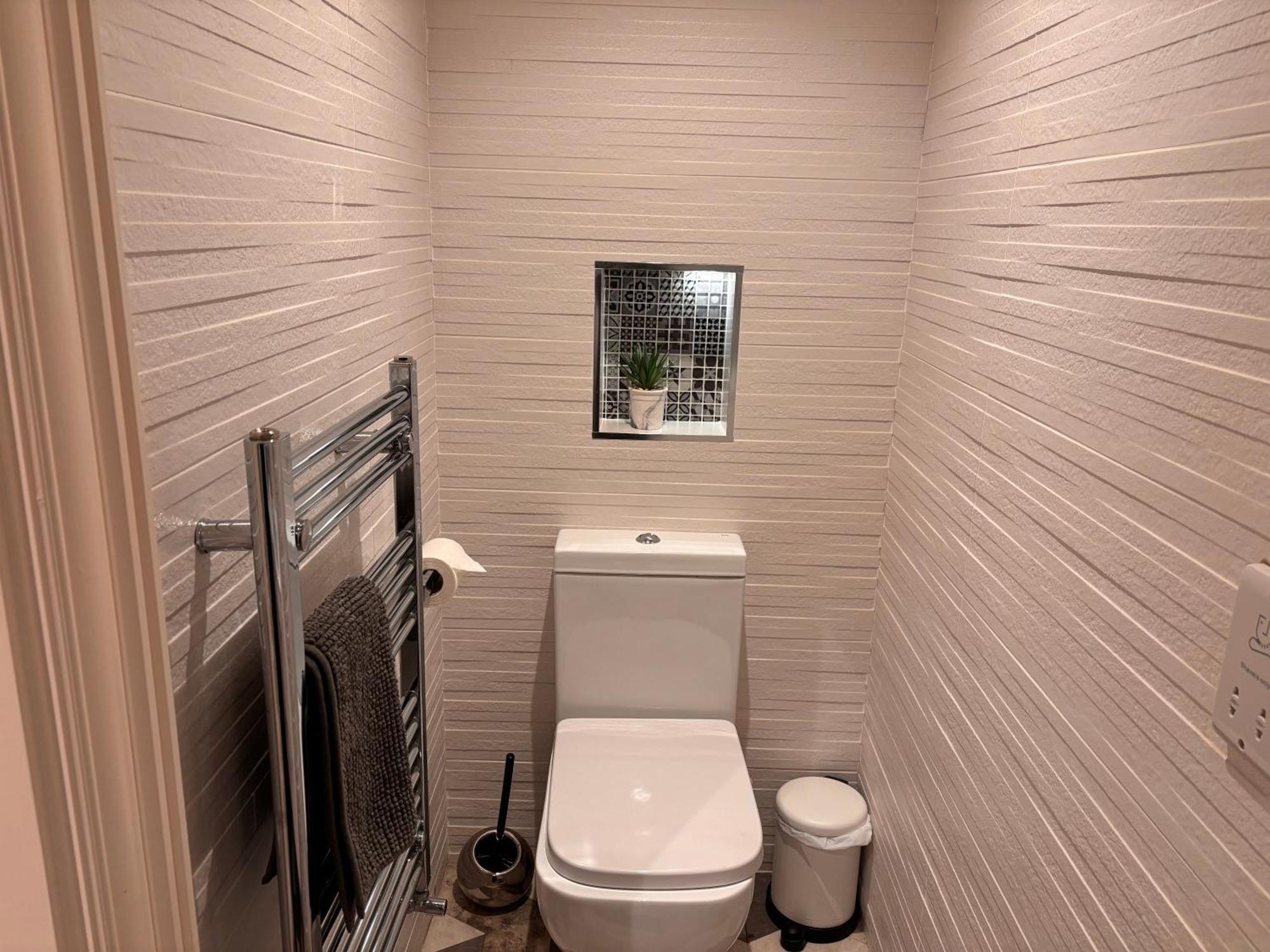 Luxurious 2 Bedroom Apartment With Sea View In Monkstown Blackrock  Luaran gambar