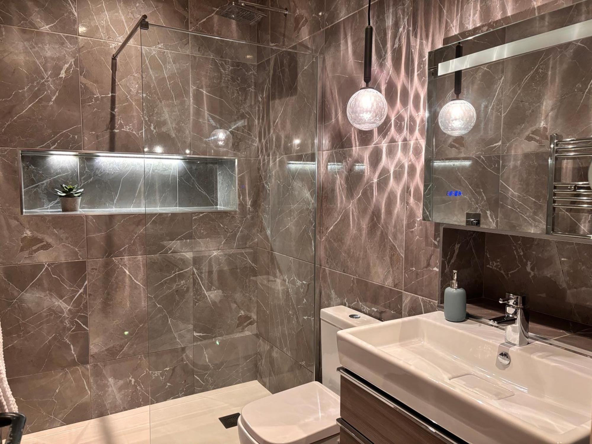 Luxurious 2 Bedroom Apartment With Sea View In Monkstown Blackrock  Luaran gambar